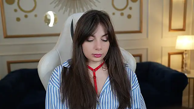 Snapshot of Alisa054 chatting on 01/22/25, 07:57 Alisa054 online show from 01/22/25, 07:57