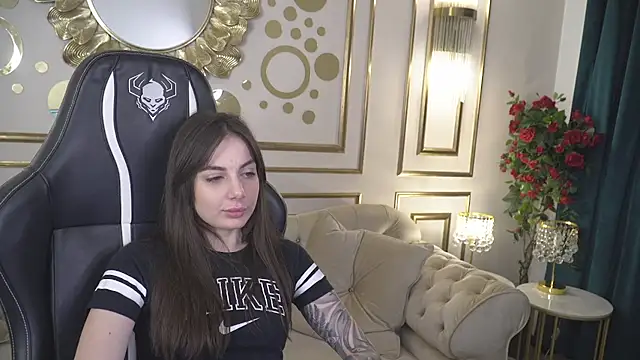 Snapshot of Alisa054 chatting on 01/29/25, 08:14 Alisa054 online show from 01/29/25, 08:14