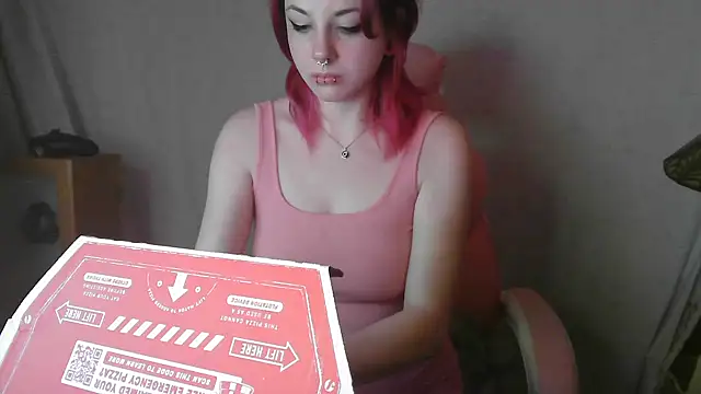 GoddessPinxx online show from 12/28/24, 04:30