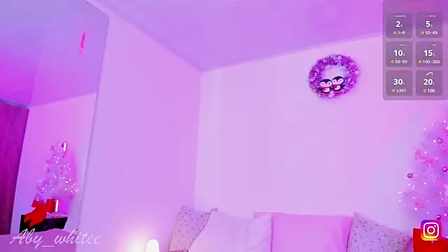 AbyWhitee online show from 01/12/25, 05:11