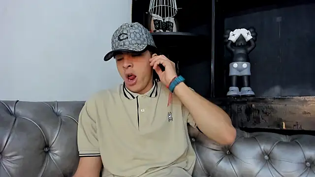 HeellBoy  online show from 11/29/25, 03:42