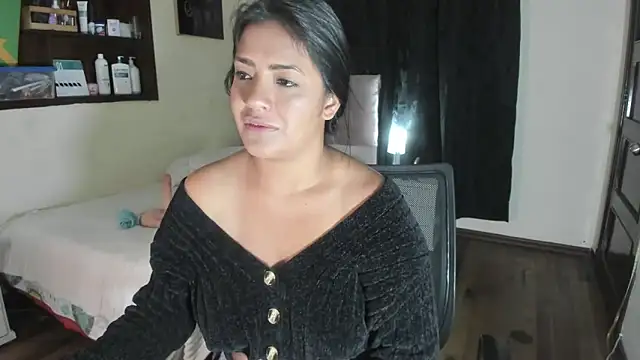 arianithaxox online show from 01/29/25, 04:36