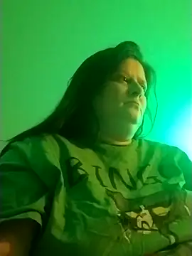 Snapshot of staceysmomfow chatting on 01/14/25, 02:19 staceysmomfow online show from 01/14/25, 02:19