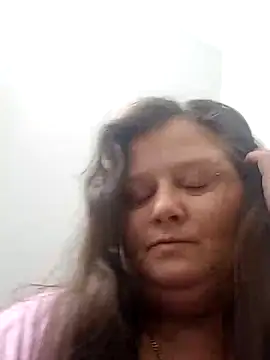 Snapshot of staceysmomfow chatting on 01/17/25, 03:12 staceysmomfow online show from 01/17/25, 03:12