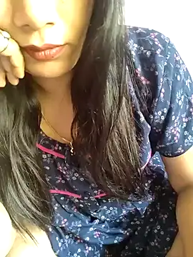 Snapshot of samitasharma chatting on 01/22/25, 09:13 samitasharma online show from 01/22/25, 09:13
