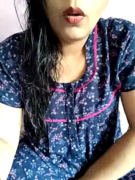 Snapshot of samitasharma chatting on 03/21/25, 06:27 samitasharma online show from 03/21/25, 06:27