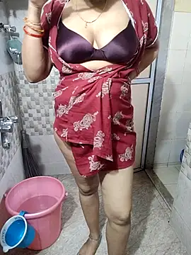 Snapshot of samitasharma chatting on 09/27/25, 05:01 samitasharma online show from 09/27/25, 05:01