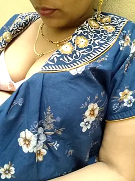 samitasharma online show from 10/28/25, 03:25