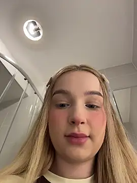 Baby Tiny online show from 05/11/26, 11:38