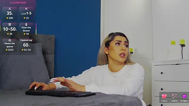 CelineMeyerr online show from 10/16/25, 05:19