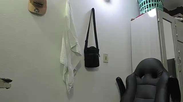 Lyon vach online show from 01/18/25, 07:28