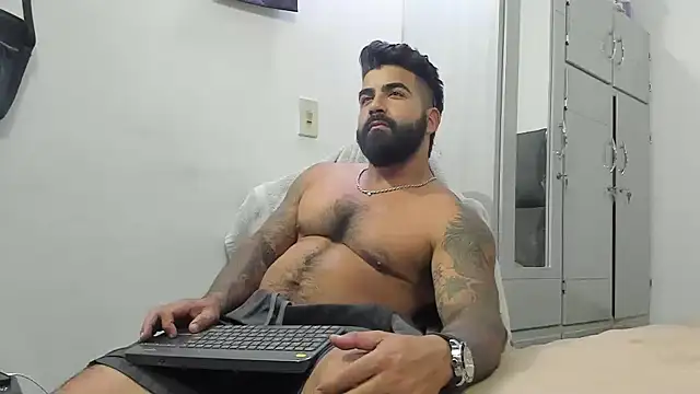 Lyon vach online show from 02/07/25, 03:45