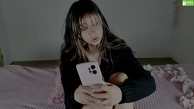 Snapshot of fairybel chatting on 03/13/25, 12:16 fairybel online show from 03/13/25, 12:16