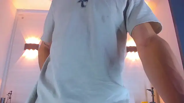 Snapshot of Molly_Spears chatting on 02/12/25, 03:16 Molly Spears online show from 02/12/25, 03:16