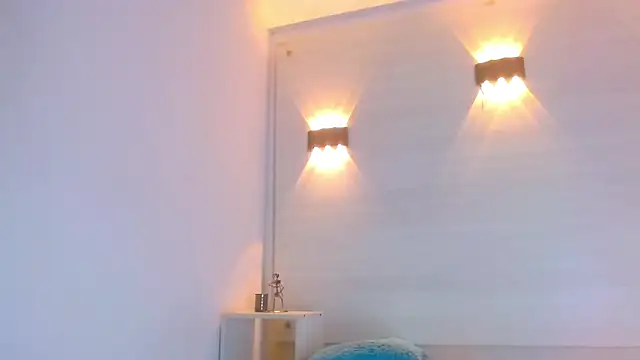 Snapshot of Molly_Spears chatting on 02/14/25, 02:12 Molly Spears online show from 02/14/25, 02:12