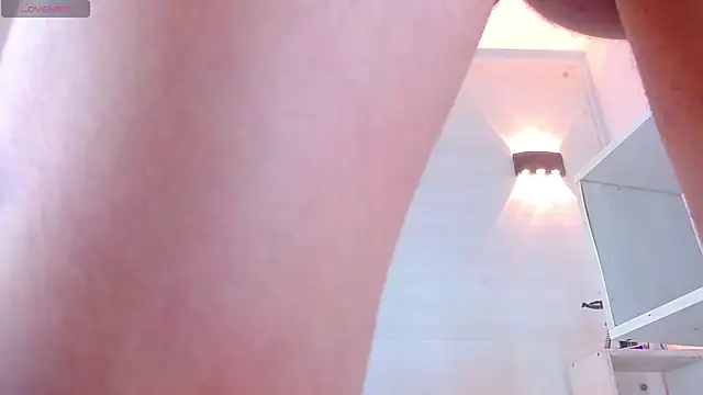 Snapshot of Molly_Spears chatting on 03/10/25, 05:39 Molly Spears online show from 03/10/25, 05:39