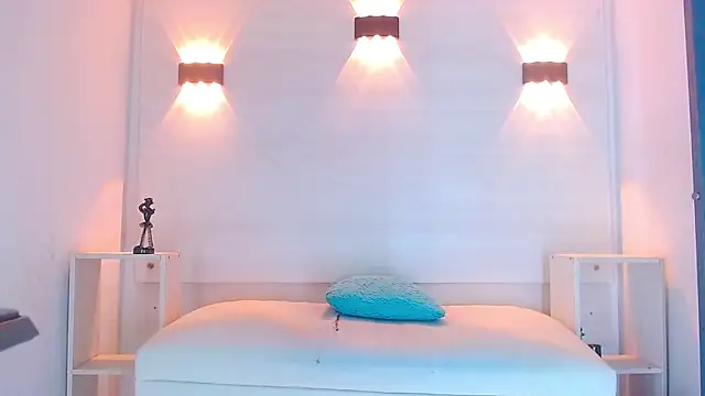 Snapshot of Molly_Spears chatting on 03/21/25, 11:55 Molly Spears online show from 03/21/25, 11:55