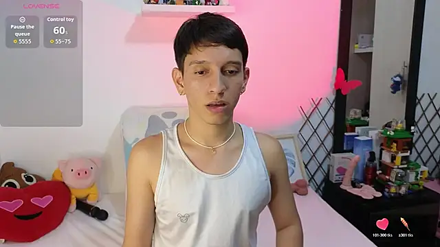 Snapshot of milky__boy_ chatting on 11/09/25, 04:22 milky boy online show from 11/09/25, 04:22