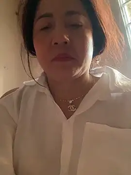 Snapshot of Cesywet chatting on 03/16/25, 10:55 Cesywet online show from 03/16/25, 10:55