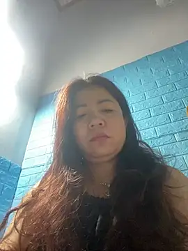 Snapshot of Cesywet chatting on 03/21/25, 11:23 Cesywet online show from 03/21/25, 11:23