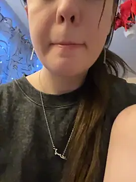 Lynn Eleanor online show from 04/07/26, 06:19