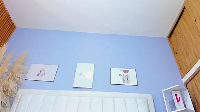 Paula-Brown1 online show from 02/01/25, 10:34