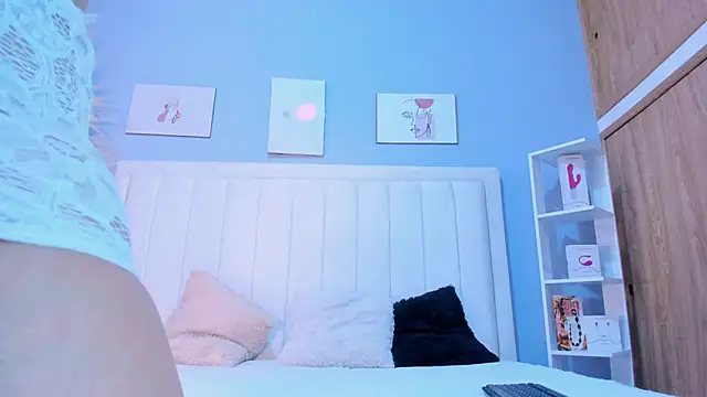 Paula-Brown1 online show from 03/12/25, 07:06