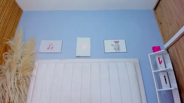 Paula-Brown1 online show from 09/25/25, 06:55