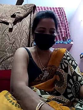 Tamil sreelekha online show from 12/17/25, 05:19