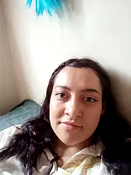 CORALINE GREYM online show from 10/20/25, 05:13