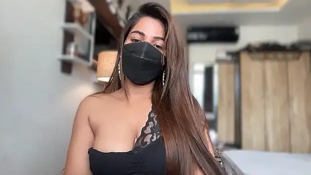 Hotty-Sana online show from 04/24/26, 04:59
