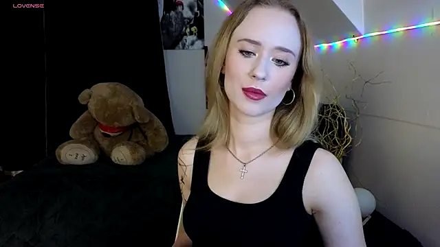 SashaBrooks online show from 09/10/25, 06:08