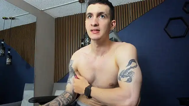 JacksonOlsenn online show from 02/06/25, 06:24