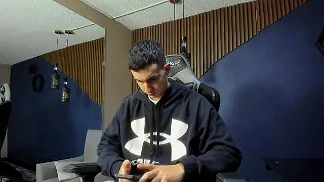 JacksonOlsenn online show from 02/24/25, 12:05