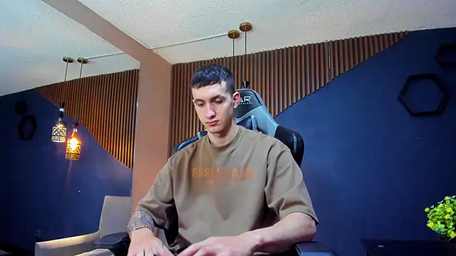 JacksonOlsenn online show from 03/16/25, 01:17