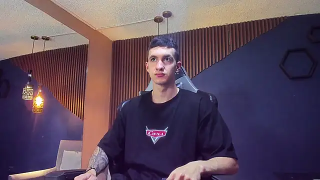 JacksonOlsenn online show from 03/18/25, 01:31