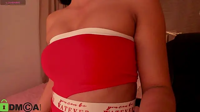 Cristal  adams online show from 12/19/25, 12:34