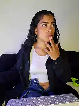 NINA 18 YEARS online show from 12/18/24, 09:51