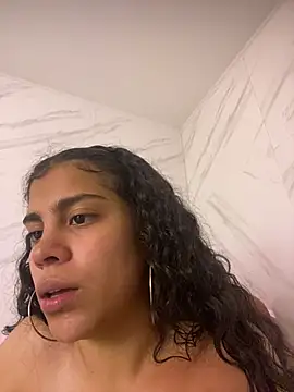 NINA 18 YEARS online show from 02/18/25, 12:48