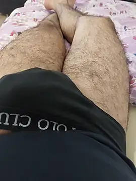 Snapshot of Jado_Oo chatting on 05/20/26, 02:45 Jado Oo online show from 05/20/26, 02:45
