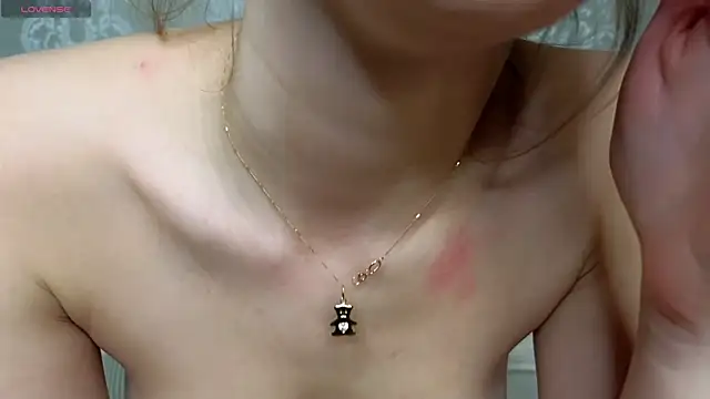 AnneFoxy online show from 03/01/25, 10:13