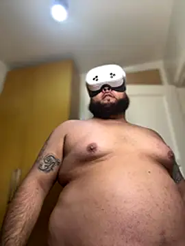 Snapshot of fatboyjayohh126 chatting on 11/27/25, 05:42 fatboyjayohh126 online show from 11/27/25, 05:42