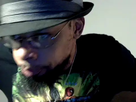 Snapshot of WhiskeyWood_DuhGOD chatting on 12/29/24, 05:31 WhiskeyWood DuhGOD online show from 12/29/24, 05:31