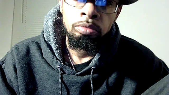 Snapshot of WhiskeyWood_DuhGOD chatting on 01/28/25, 02:21 WhiskeyWood DuhGOD online show from 01/28/25, 02:21