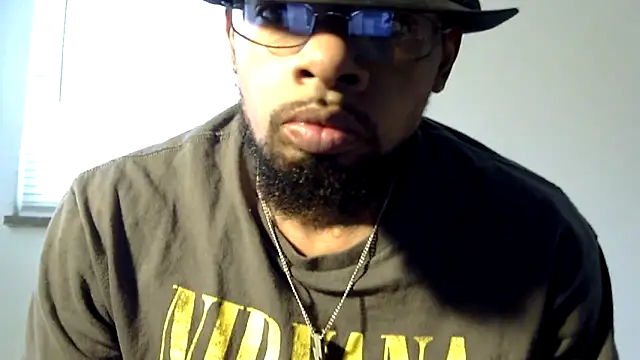 Snapshot of WhiskeyWood_DuhGOD chatting on 01/31/25, 05:32 WhiskeyWood DuhGOD online show from 01/31/25, 05:32