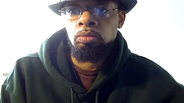 Snapshot of WhiskeyWood_DuhGOD chatting on 02/05/25, 05:31 WhiskeyWood DuhGOD online show from 02/05/25, 05:31