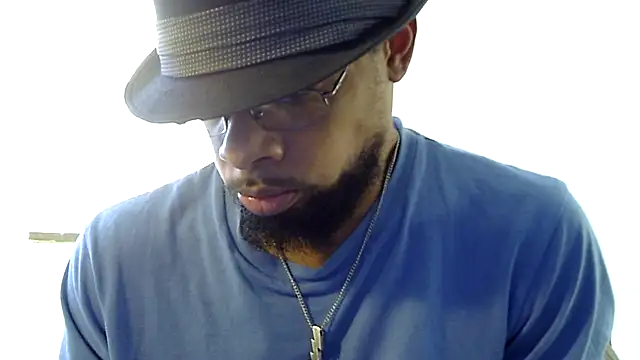 Snapshot of WhiskeyWood_DuhGOD chatting on 02/10/25, 08:31 WhiskeyWood DuhGOD online show from 02/10/25, 08:31