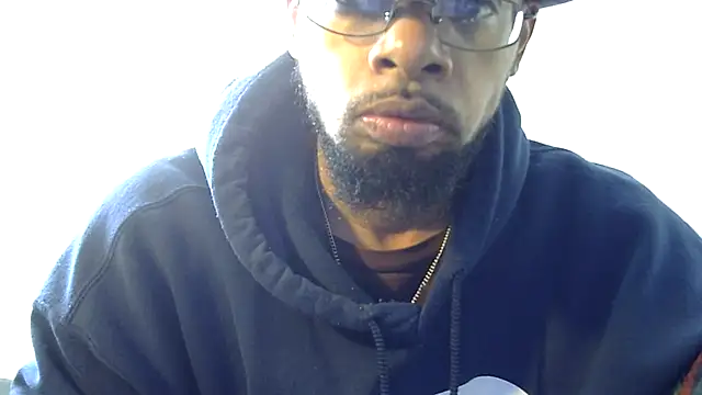 Snapshot of WhiskeyWood_DuhGOD chatting on 02/20/25, 05:29 WhiskeyWood DuhGOD online show from 02/20/25, 05:29