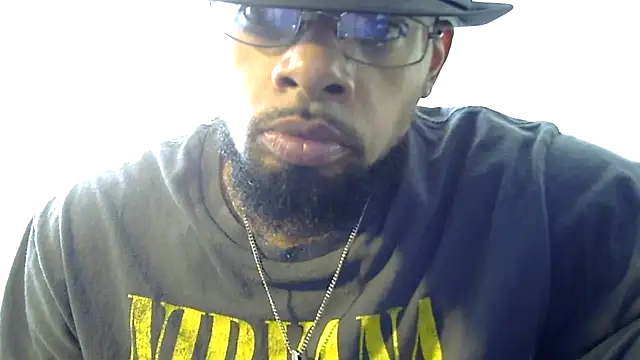 Snapshot of WhiskeyWood_DuhGOD chatting on 02/24/25, 08:25 WhiskeyWood DuhGOD online show from 02/24/25, 08:25