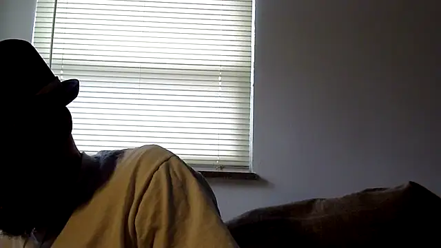 Snapshot of WhiskeyWood_DuhGOD chatting on 03/03/25, 08:32 WhiskeyWood DuhGOD online show from 03/03/25, 08:32